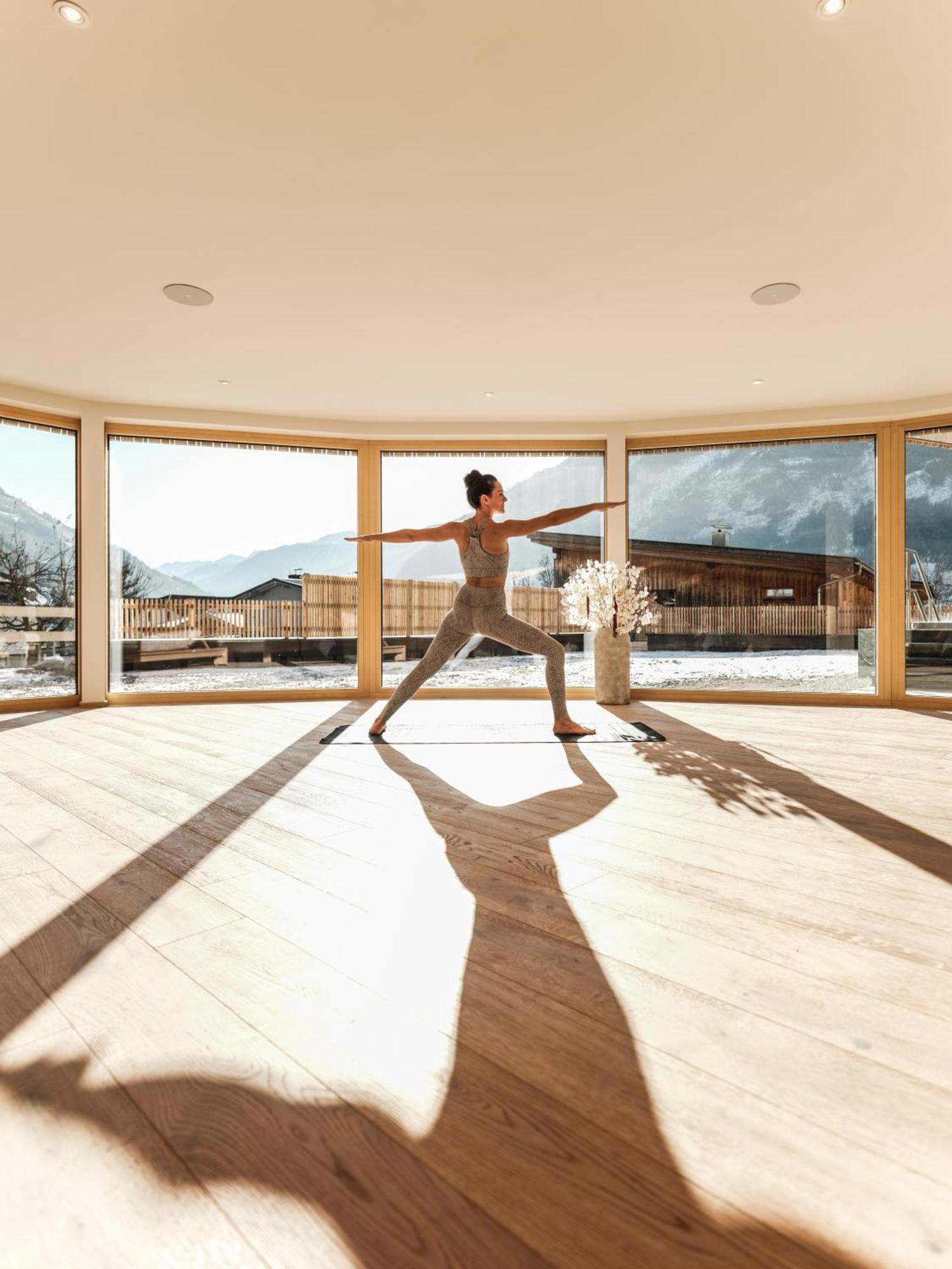 Spa & Naturhotel Outside Matrei in Osttirol Exteriör bild